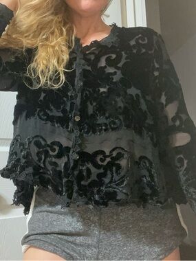 Women’s Black Burnout Velvet Button-Front Top